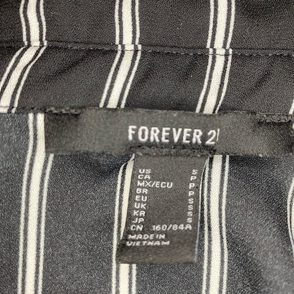 black and white pin stripe button up blouse - Picture 6 of 6